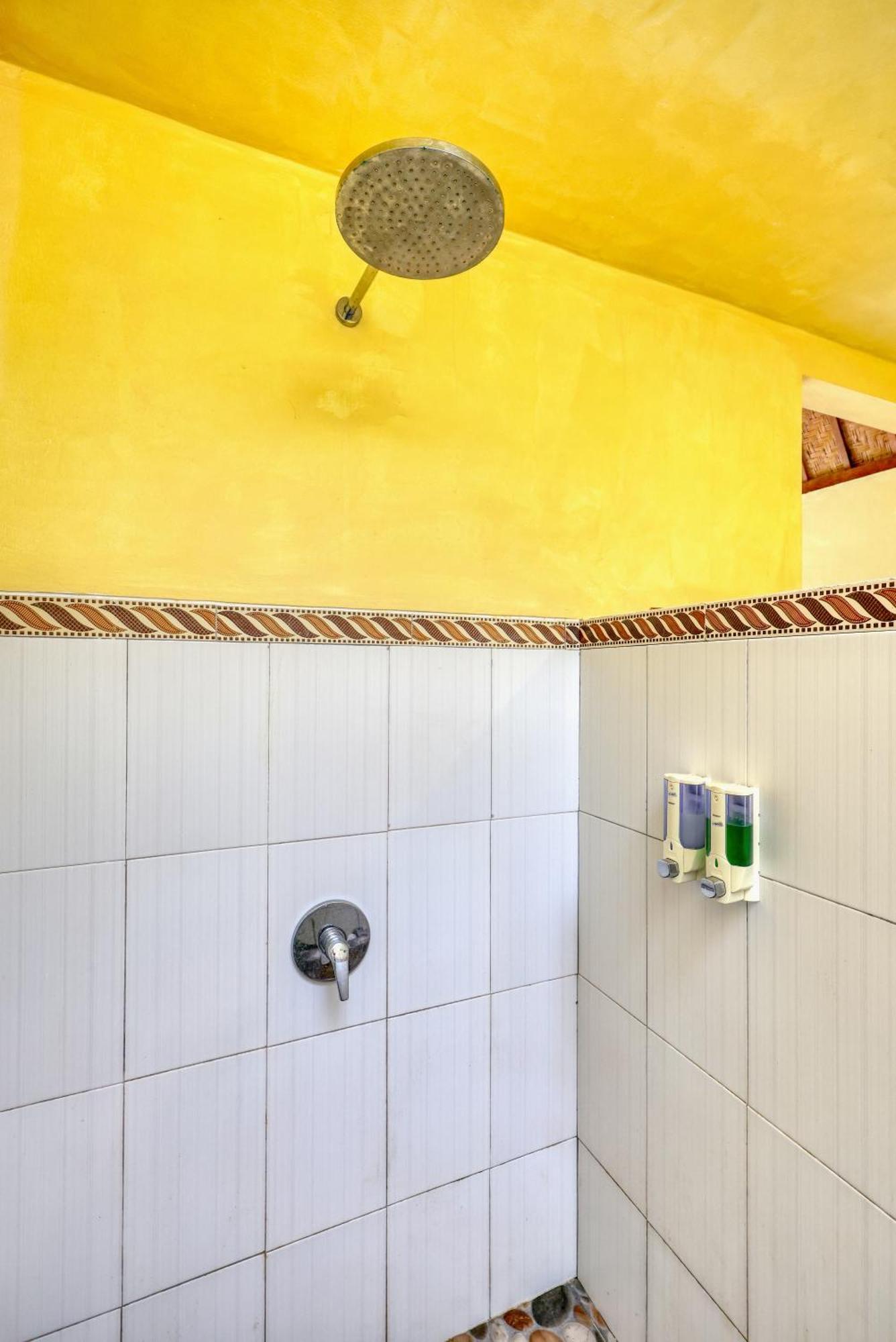 Maharga Bungalows Sakti Habitación foto